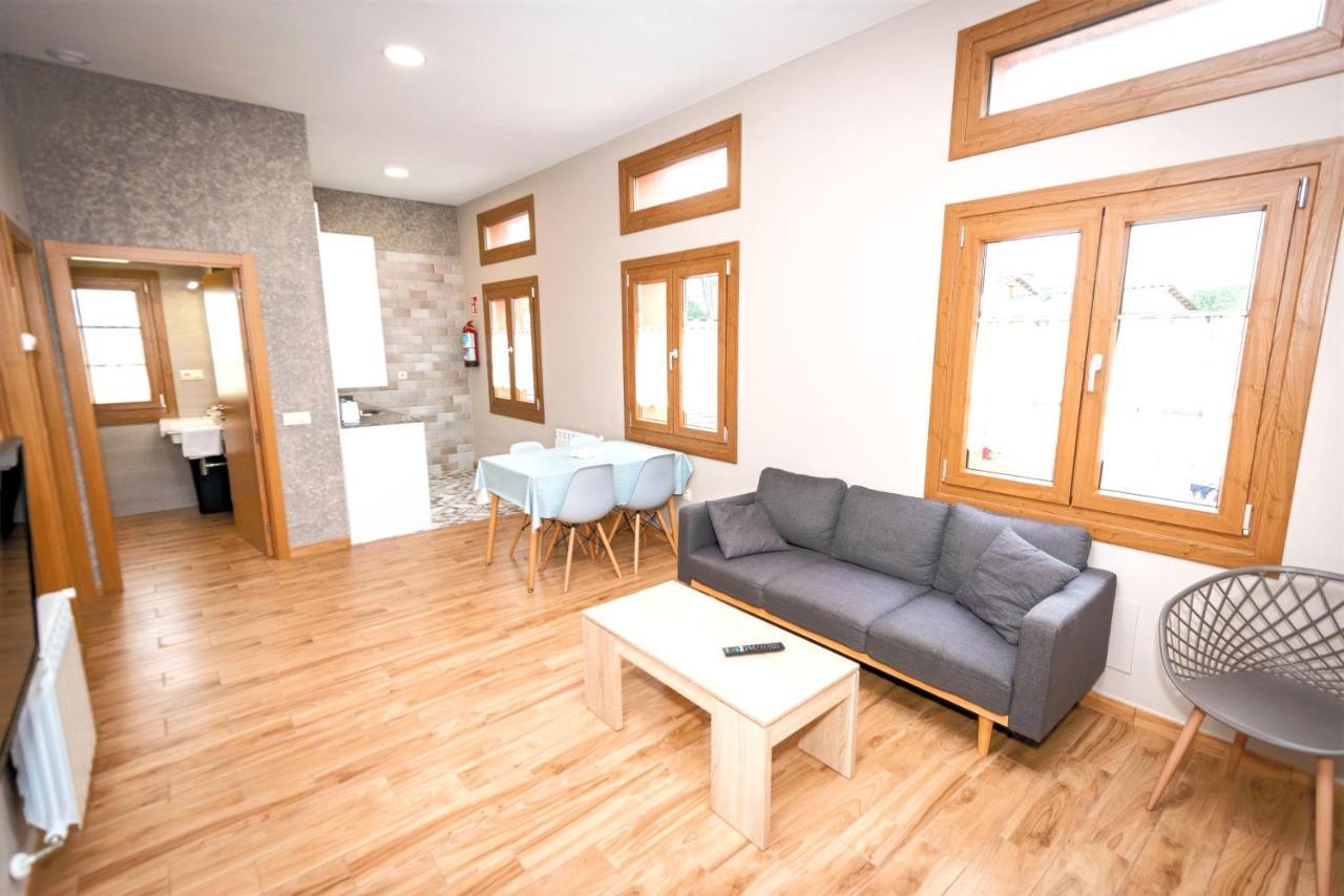 Apartamentos Navalin ตาเปีย เด กาซาเรียโก ภายนอก รูปภาพ